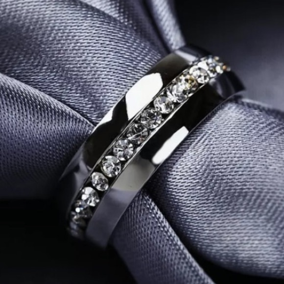 NEW 316L Stainless Steel  Titanium Men/Women TRing - Picture 2 of 5